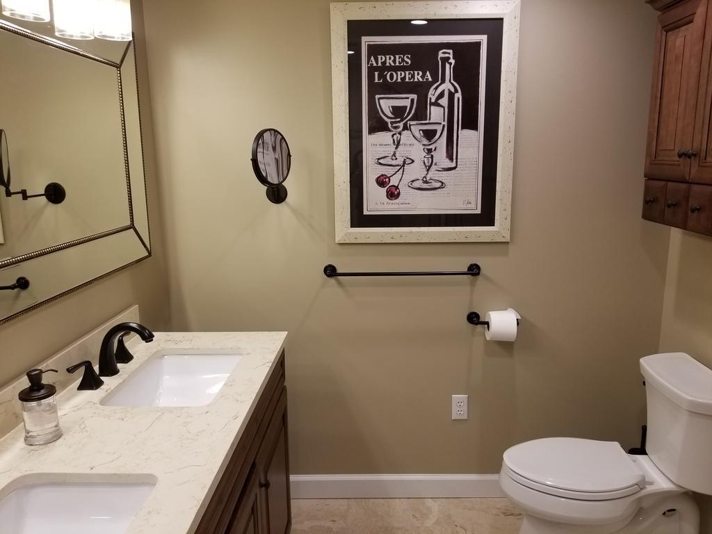 Elegant 2 King Bedrooms Apartment - 4 Guest Maximum And2 Night Minimum Traverse City Exterior photo